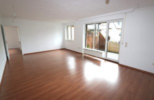 Hauptbild + Kaarst + zentrale Lage + 3,5-Zimmer-Wohnung + ca. 84 m² Wohnfläche + Süd-Balkon + TG-Stellplatz +