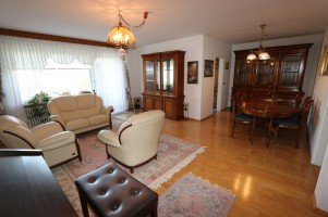 Hauptbild + Holzbüttgen + 3-Zimmer-Wohnung + ca. 84 m² + Bj.1974 + 5. OG + Aufzug +